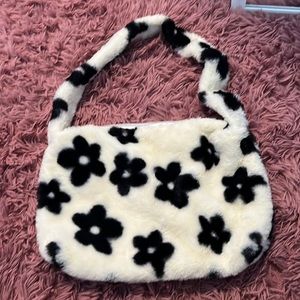 Fluffy plush underarm bag with floral pattern